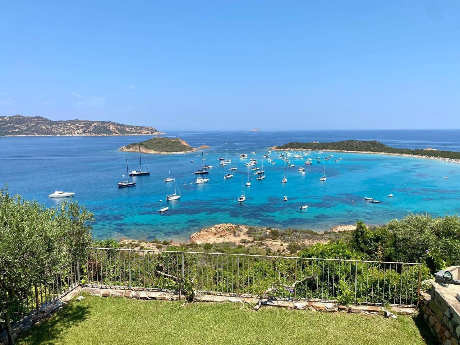 Villaggio Est A Capo Coda Cavallo San Teodoro San Teodoro  Bagian luar foto